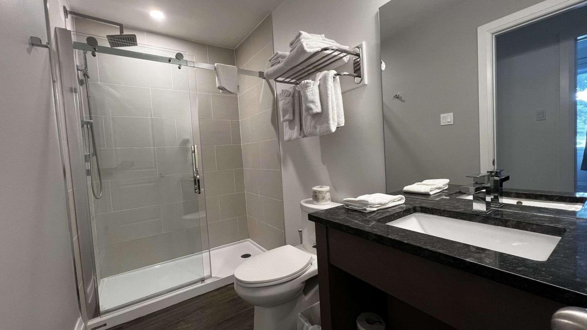 Hotel Peaks Hotel, Ascend Member Calabogie