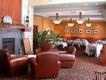 Peaks Hotel, Ascend Member Calabogie