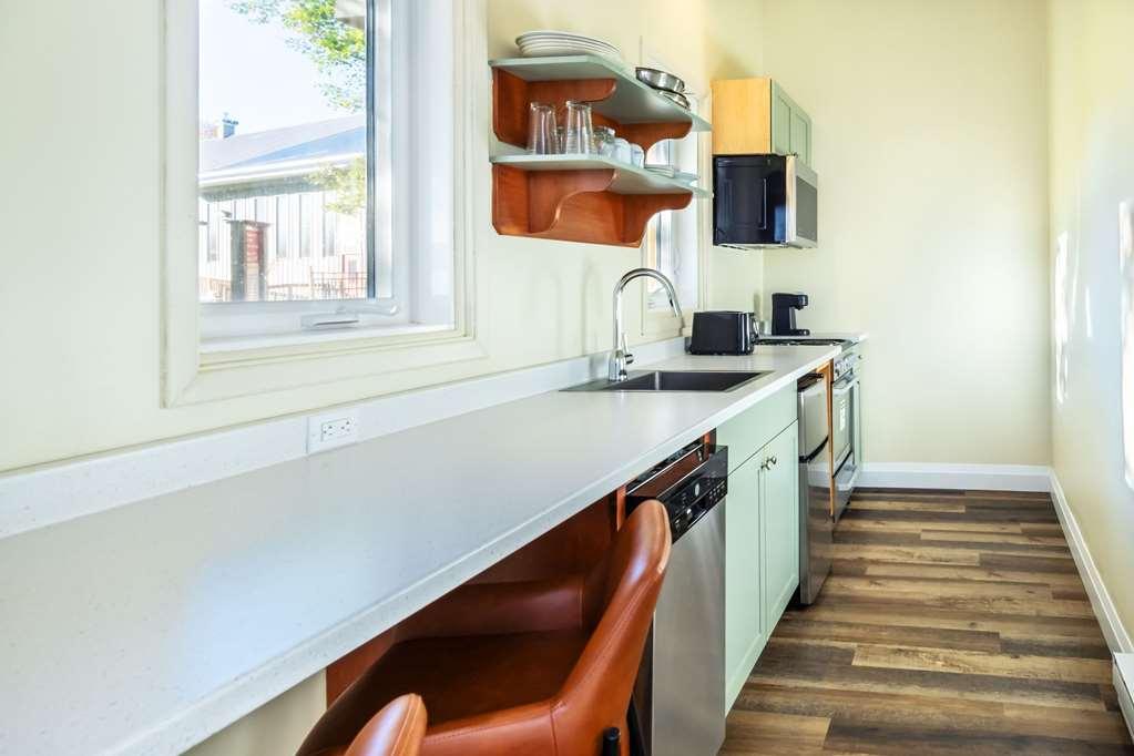 Hotel Peaks Hotel, Ascend Member Calabogie